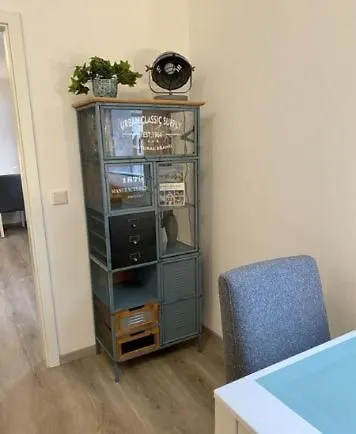 Appartement Haeuschen Im Garten In Der Muelheimer Altstadt *