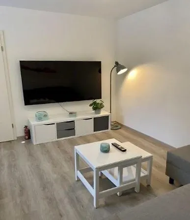 Haeuschen Im Garten In Der Muelheimer Altstadt Appartement *