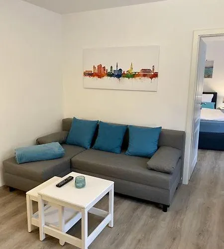 Haeuschen Im Garten In Der Muelheimer Altstadt Appartement