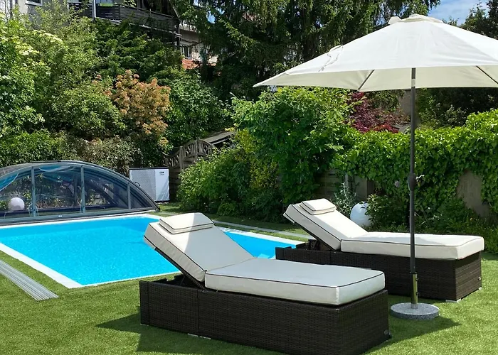 Haeuschen Im Garten In Der Muelheimer Altstadt Mülheim an der Ruhr